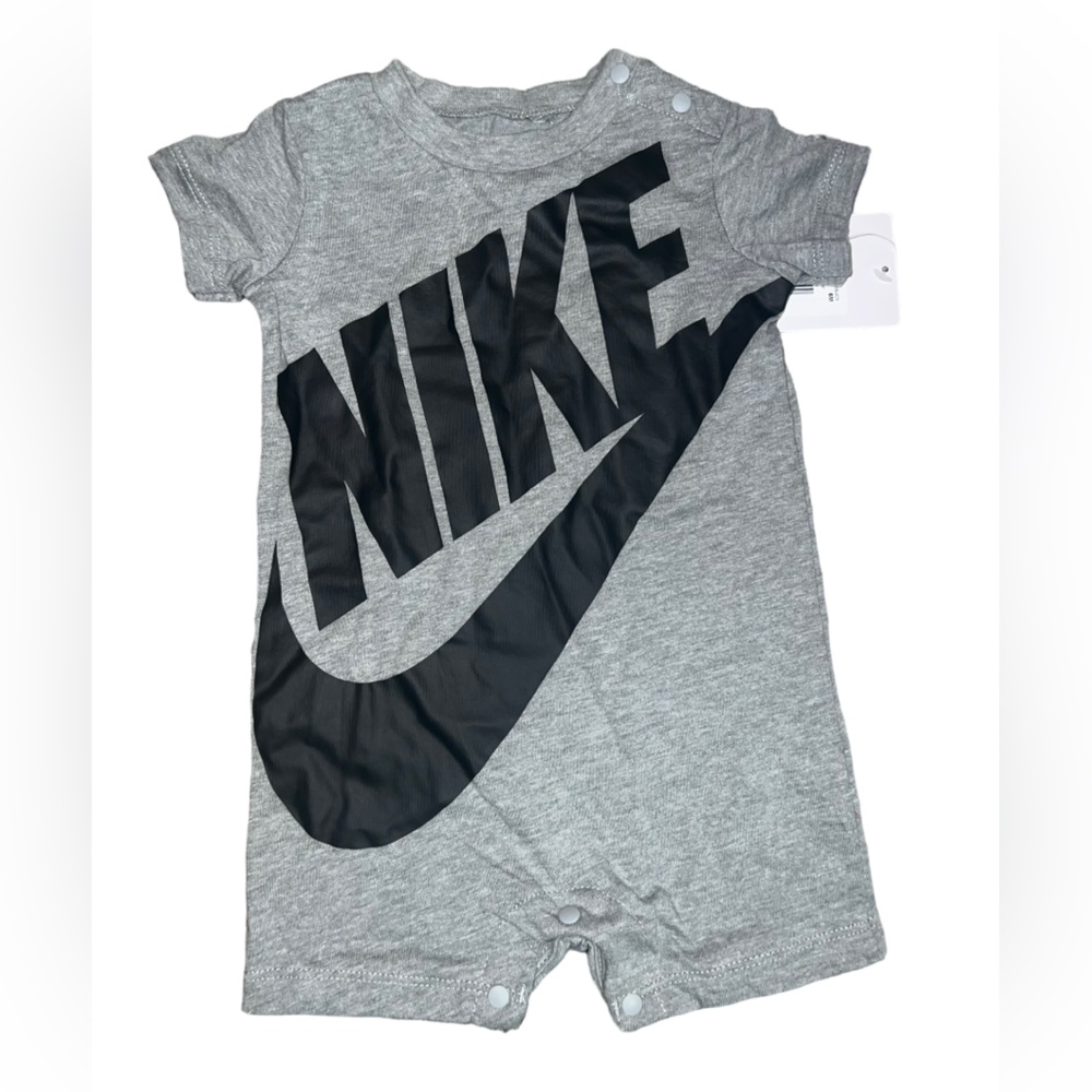 ✅Nike Baby Infant Nike Logo Coverall Romper Bodysuit Size 6M BRAND NEW